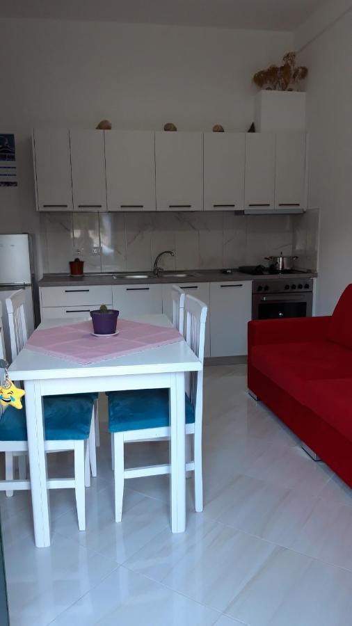 Villa Fredi Orikum Esterno foto