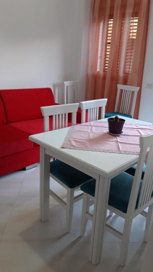 Villa Fredi Orikum Esterno foto